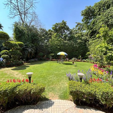 The Estate Villa Nowe Delhi Zewnętrze zdjęcie